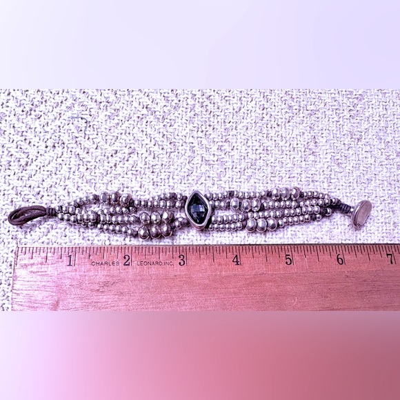Uno de 50 sterling silver-plated beads w/ faceted stone toggle bracelet.❣️ - Picture 6 of 7